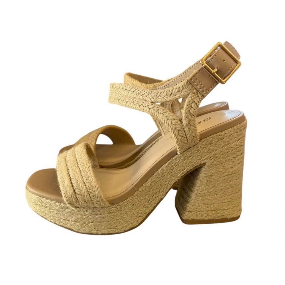 Soda Platform Heeled Jute Womens 8.5 Sandals Natural Spring Summer Vacation Boho